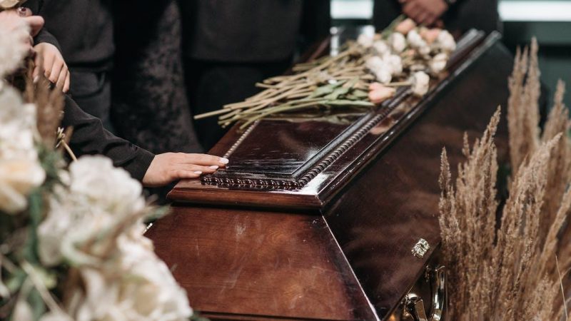 Skal du arrangere en begravelse?