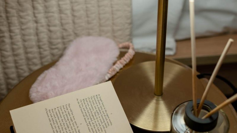 Skab harmoni i soveværelset: Guide til valg af sengeborde